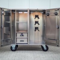 Reiterlive Turnierschrank München Edelstahl 140x140x60cm + PU Rad