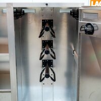 Reiterlive Turnierschrank München Edelstahl 140x140x60cm + PU Rad